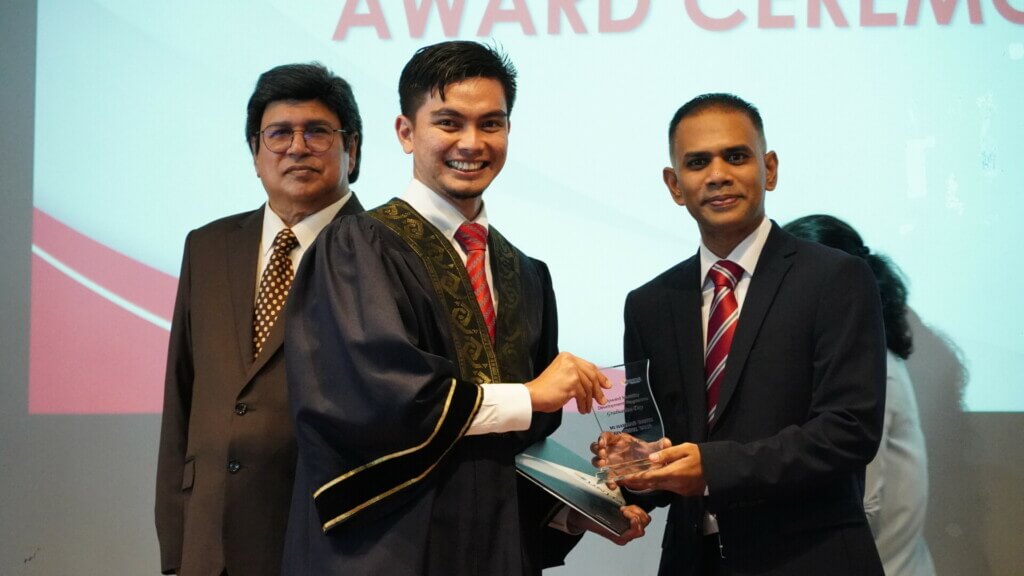 cohort 1 unitar bank islam graduation ceremony