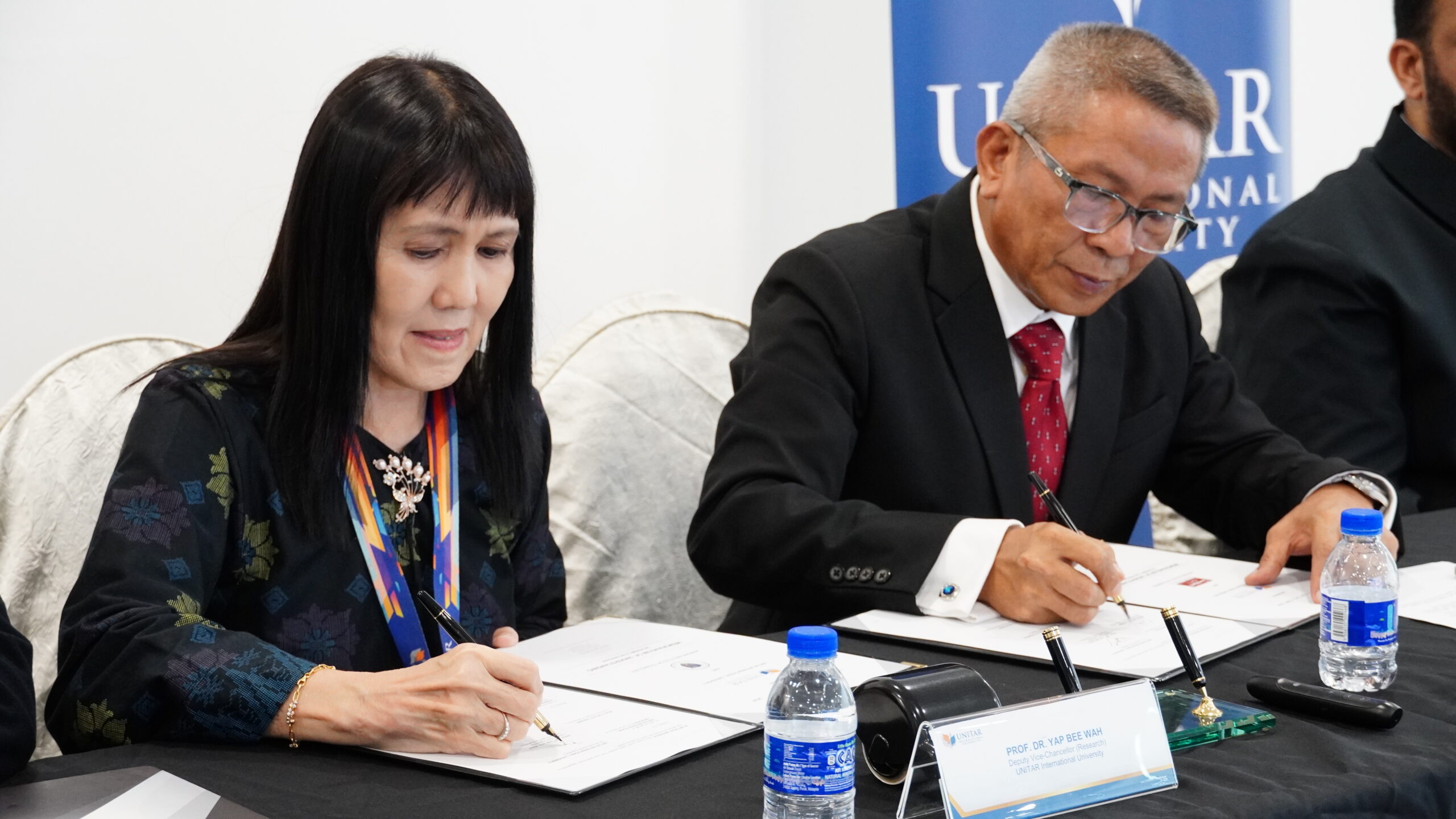 UNITAR Forges MoU Partnership with Jansons School of Business and Jansons Institute of Technology India 2 scaled